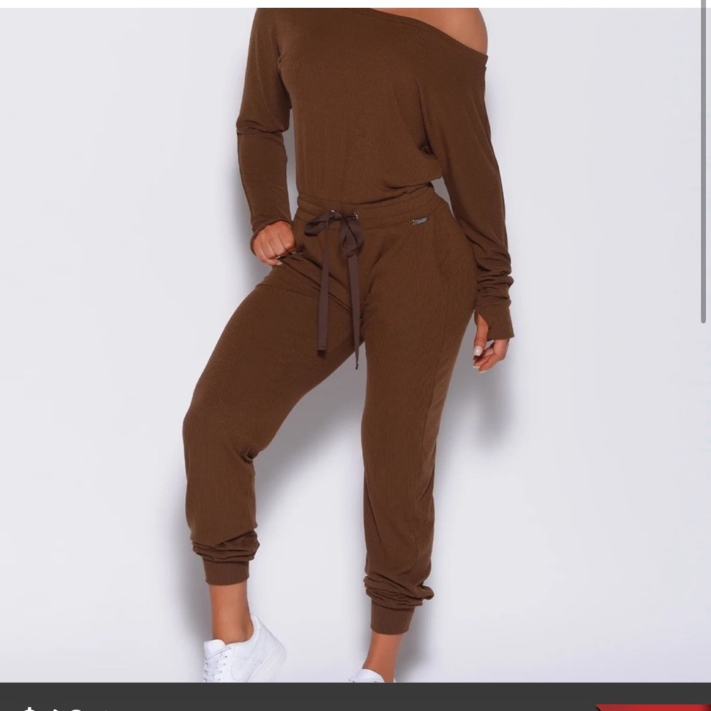 Super cute, comfortable romper pantsuit medium gray in color